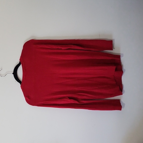 Classic Editions Ladies Sweater - Picture 2 of 6